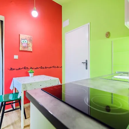 Апартаменты With Parking Space - 18338 Задар